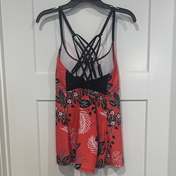 Swim Top Coral Floral Tankini - Picture 7 of 9